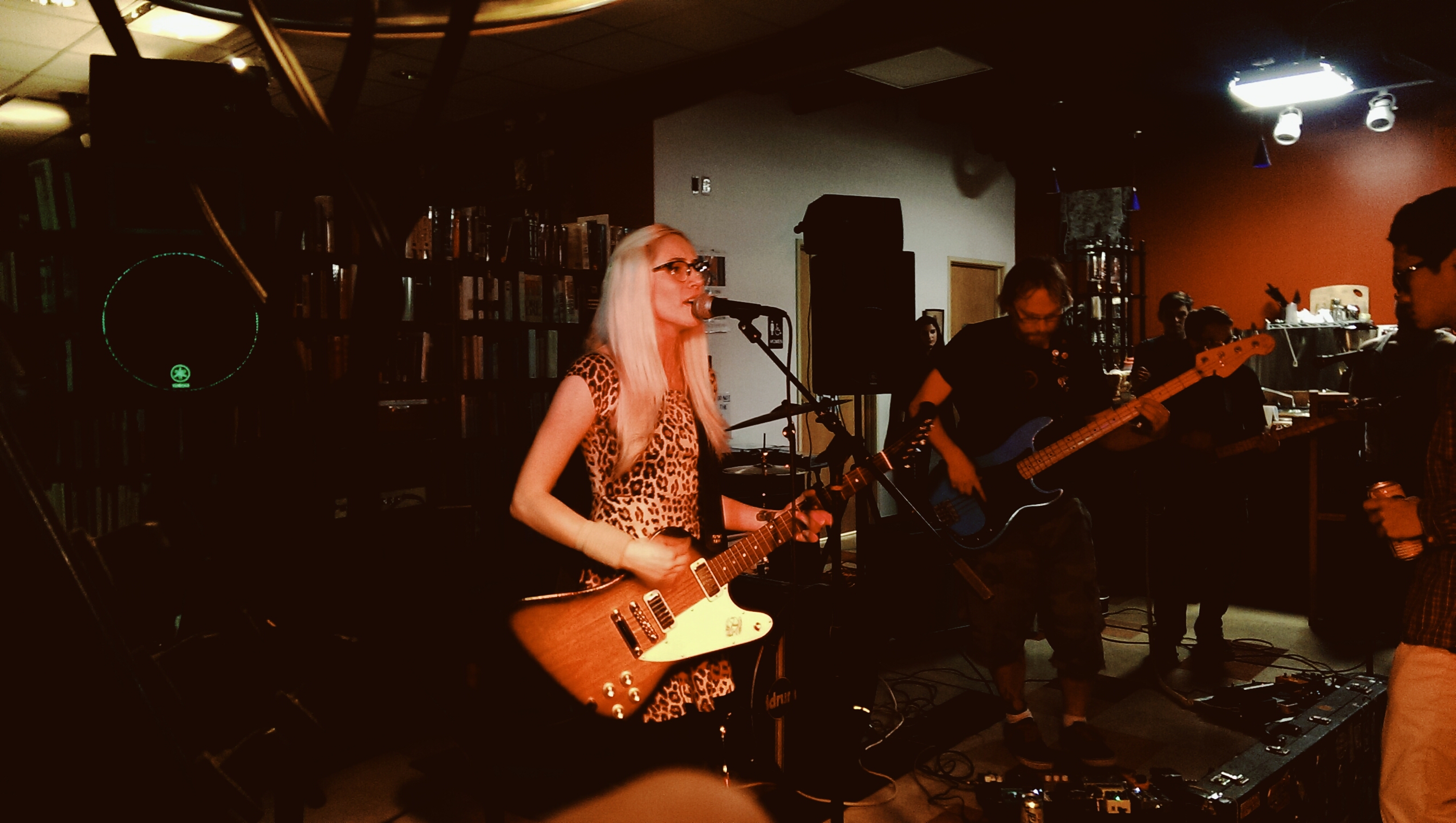 Processed with VSCOcam with 10 preset