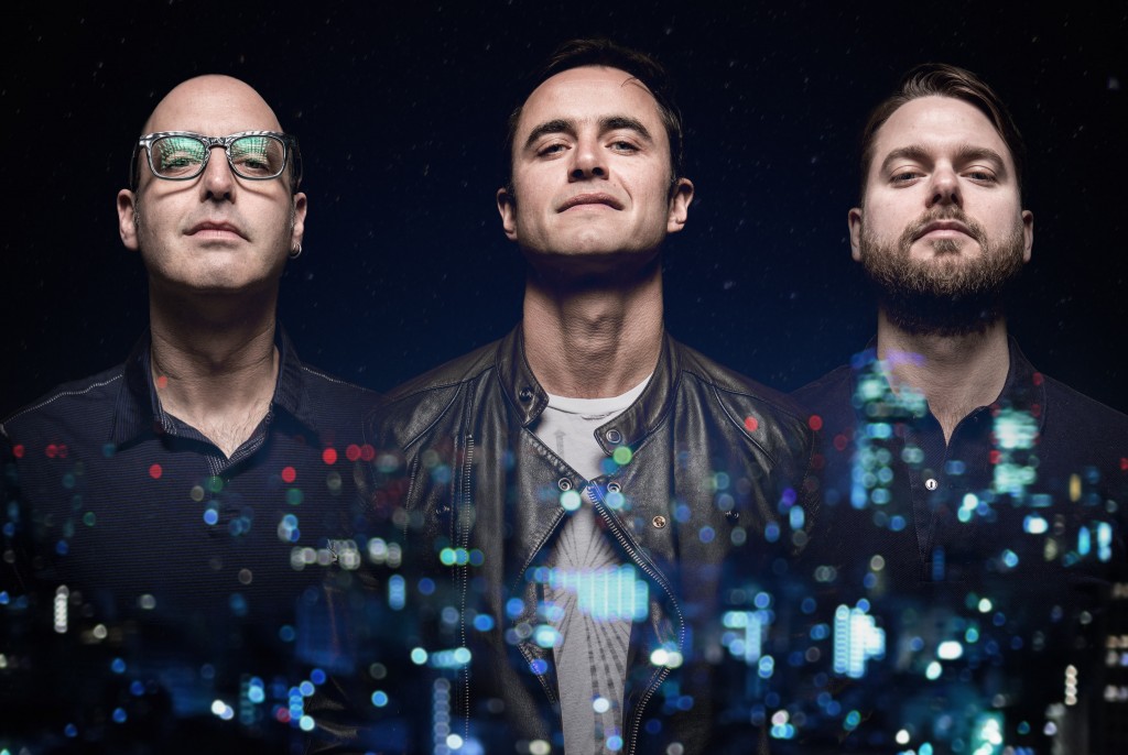 theNEWDEAL - Press Photo - dark